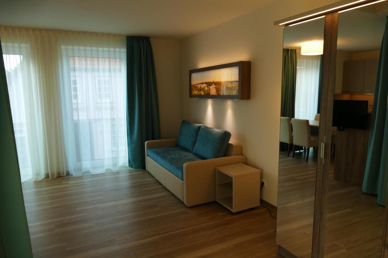 Meyn'S Apartments & Hotel Soltau Exterior foto